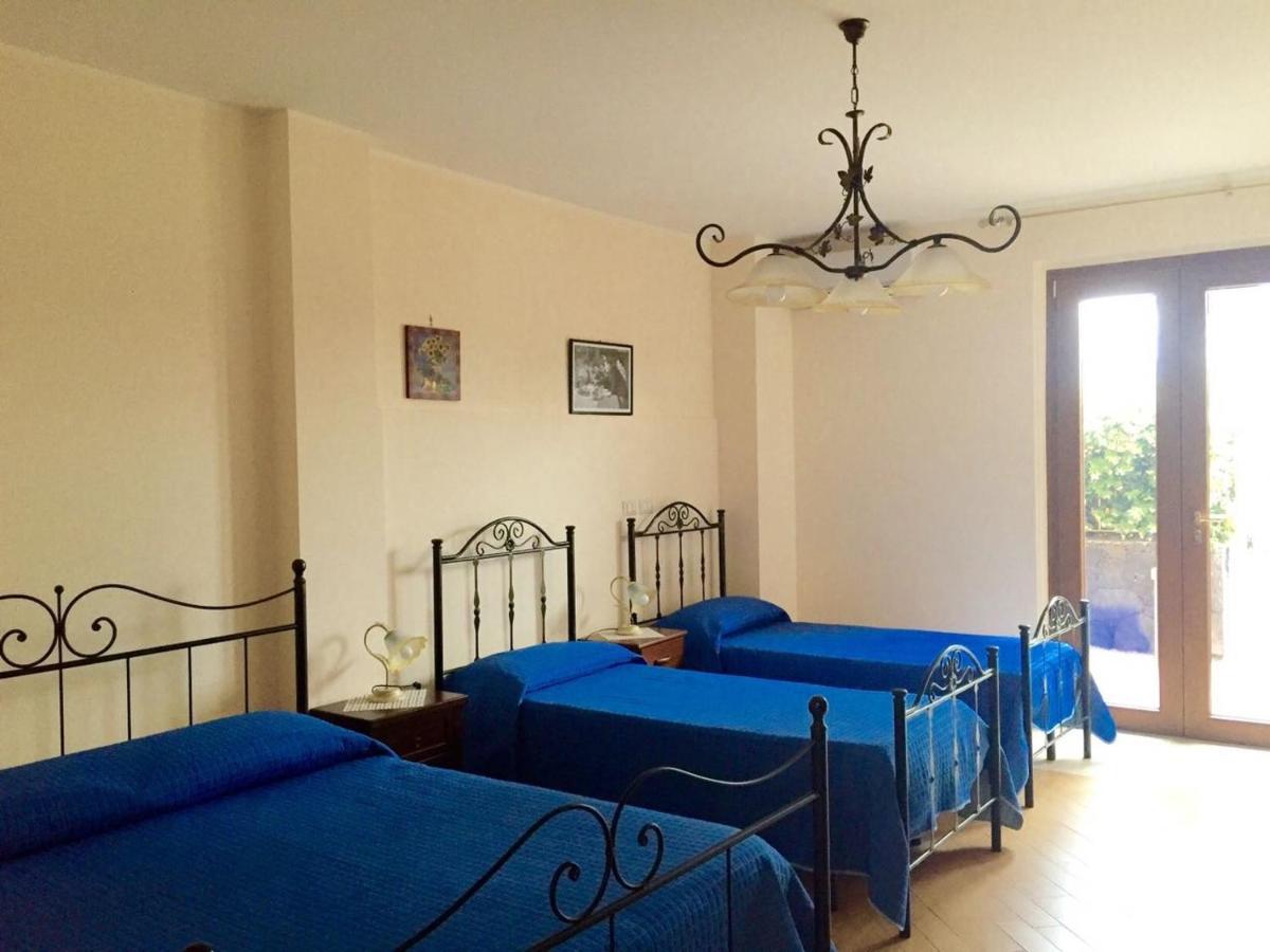 Aparthotel Etna Royal View Trecastagni Esterno foto