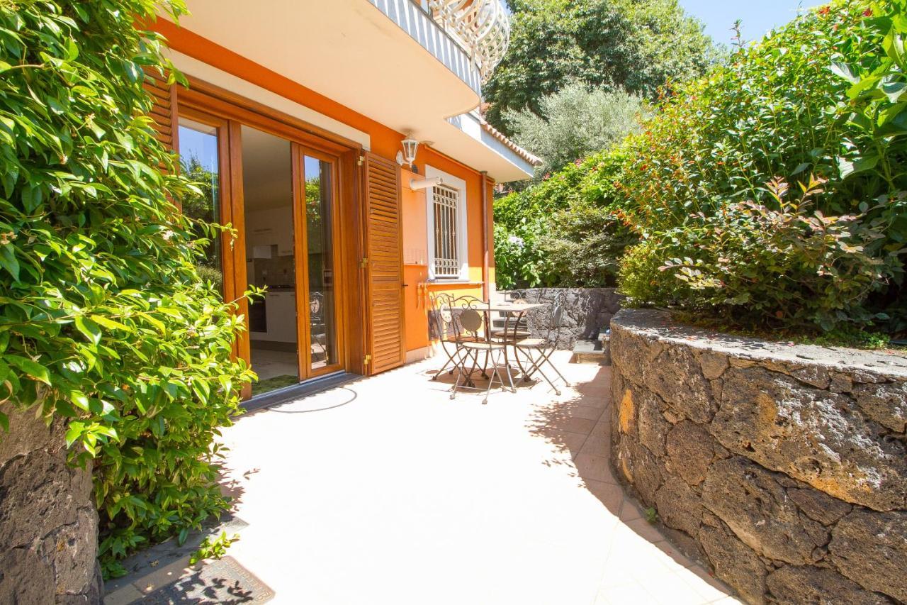 Aparthotel Etna Royal View Trecastagni Esterno foto