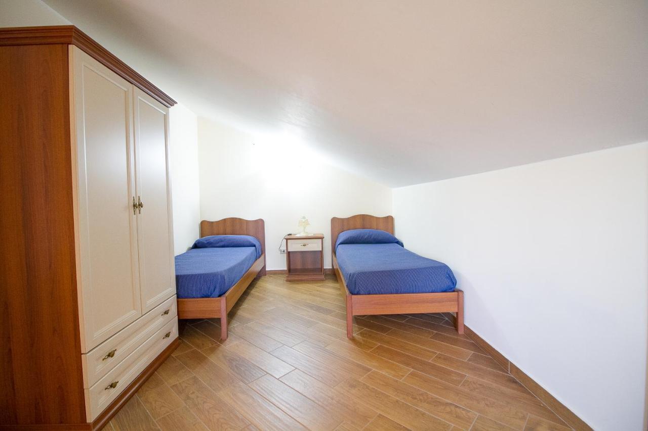 Aparthotel Etna Royal View Trecastagni Esterno foto
