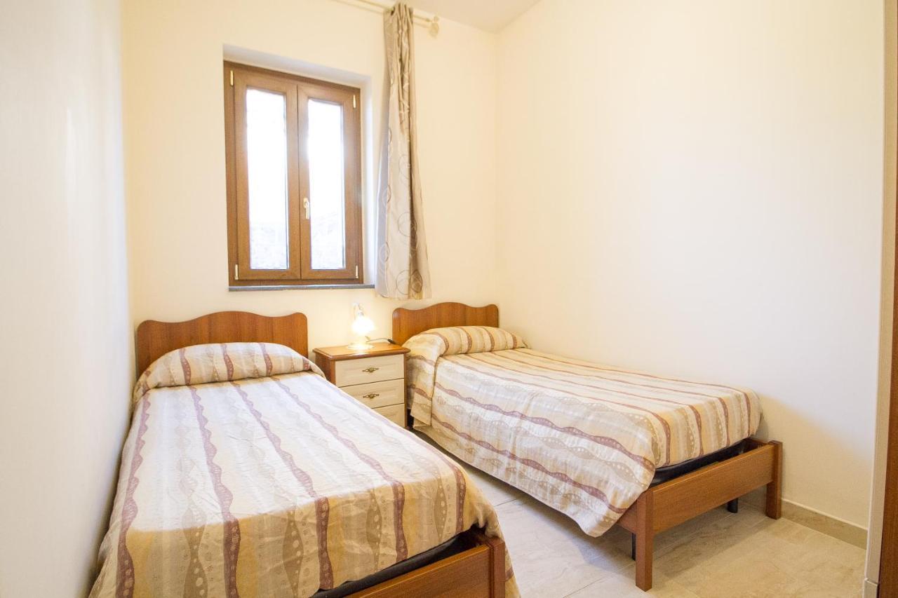 Aparthotel Etna Royal View Trecastagni Esterno foto