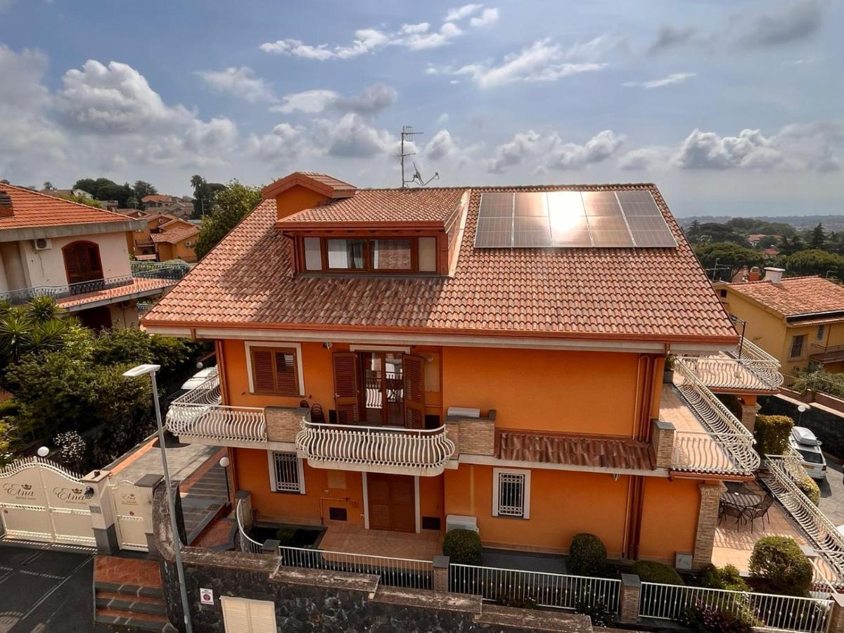 Aparthotel Etna Royal View Trecastagni Esterno foto