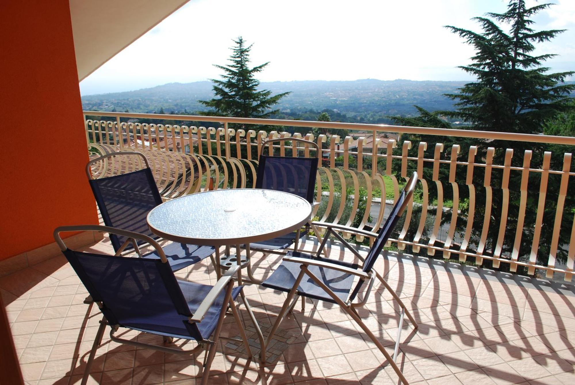 Aparthotel Etna Royal View Trecastagni Camera foto